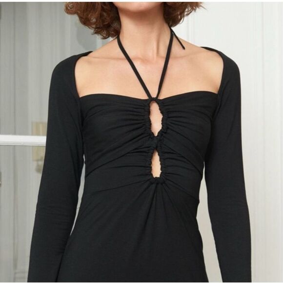 ✨Pixie Market Front Tie Cut Out Midi Black Sz Medium Dress✨ - Picture 3 of 7